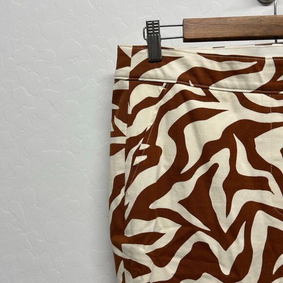 NWOT Spanx Women's On The Go Print Ankle Slim Straight Leg Pants Size M - Picture 6 of 6